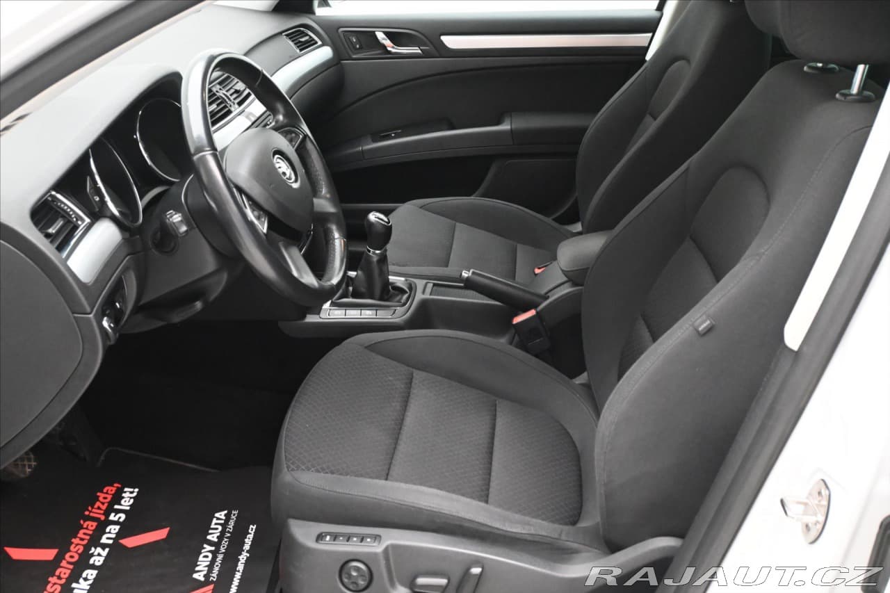 2014 Škoda Superb - 13