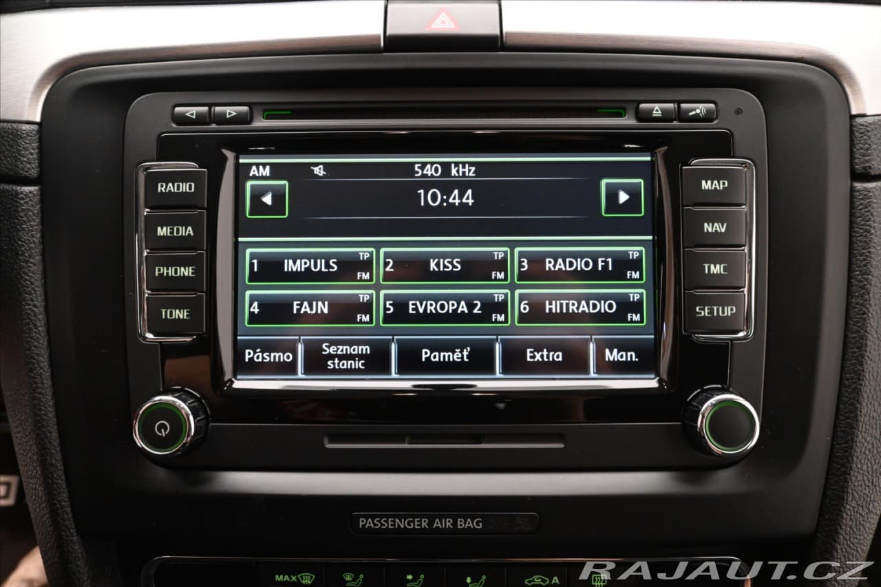 2014 Škoda Superb - 19