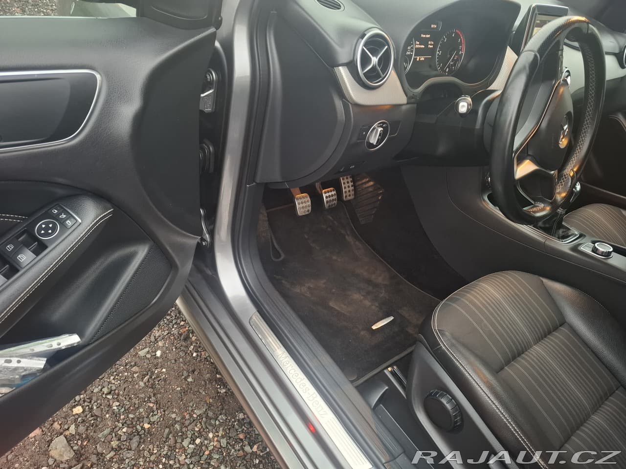 2012 Mercedes-Benz B-CLASS - 10