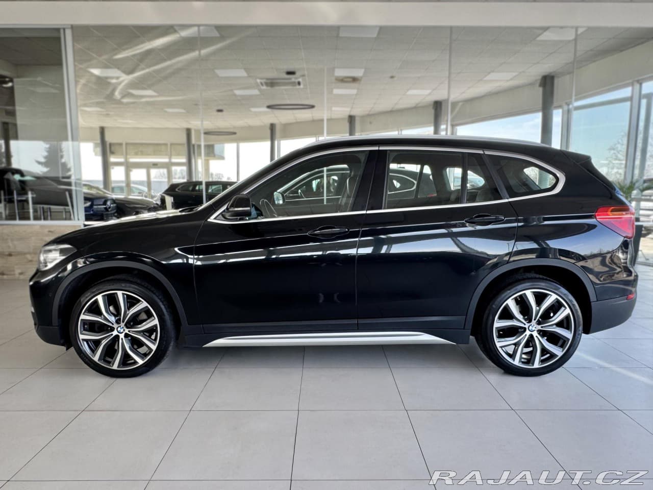 2016 BMW X1 - 8