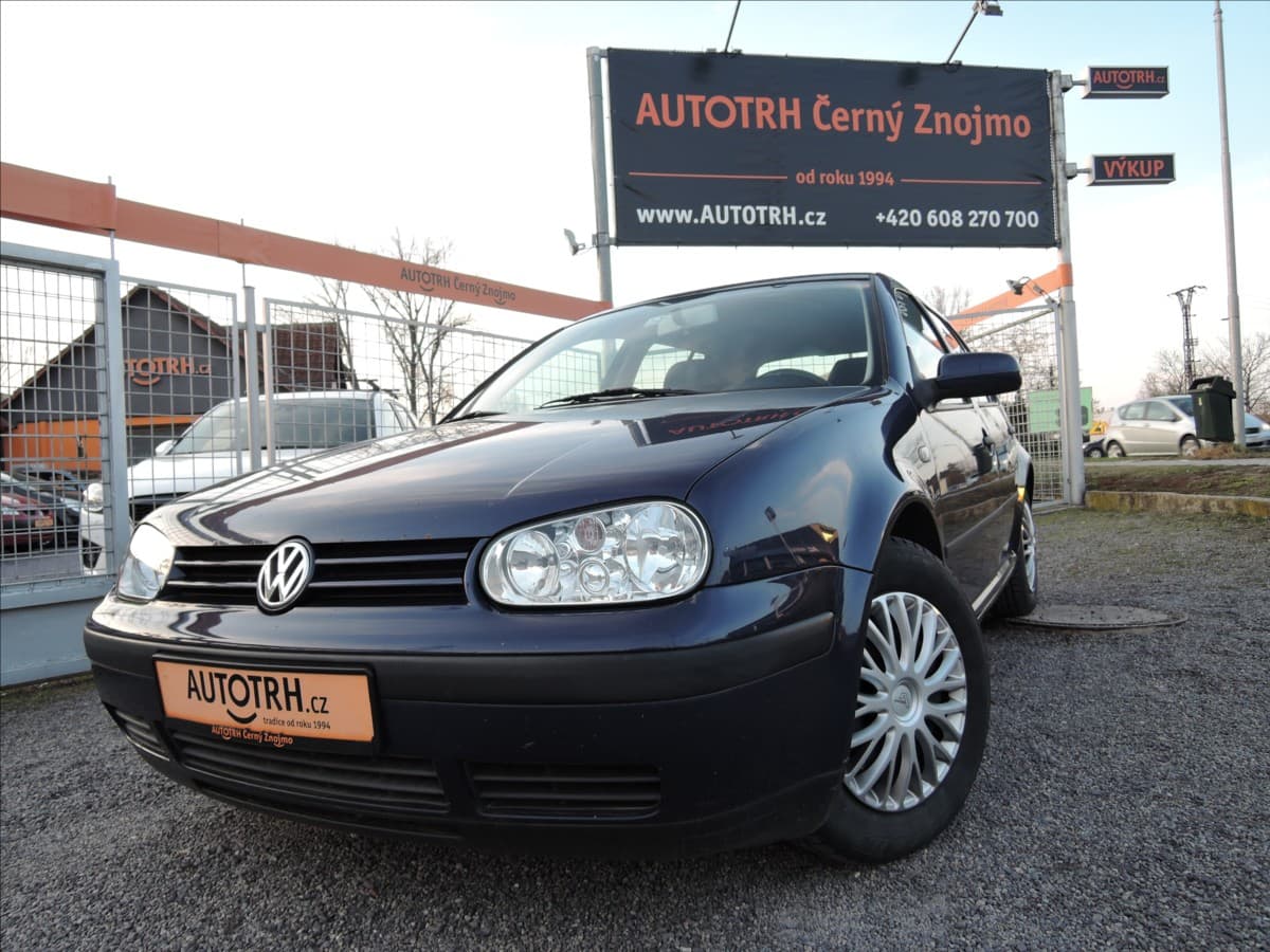 Volkswagen Golf 1,6 i