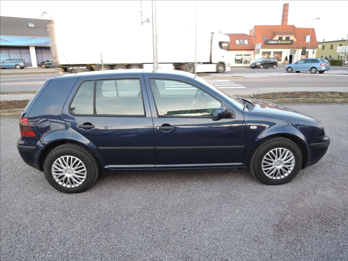 2000 Volkswagen Golf - 5
