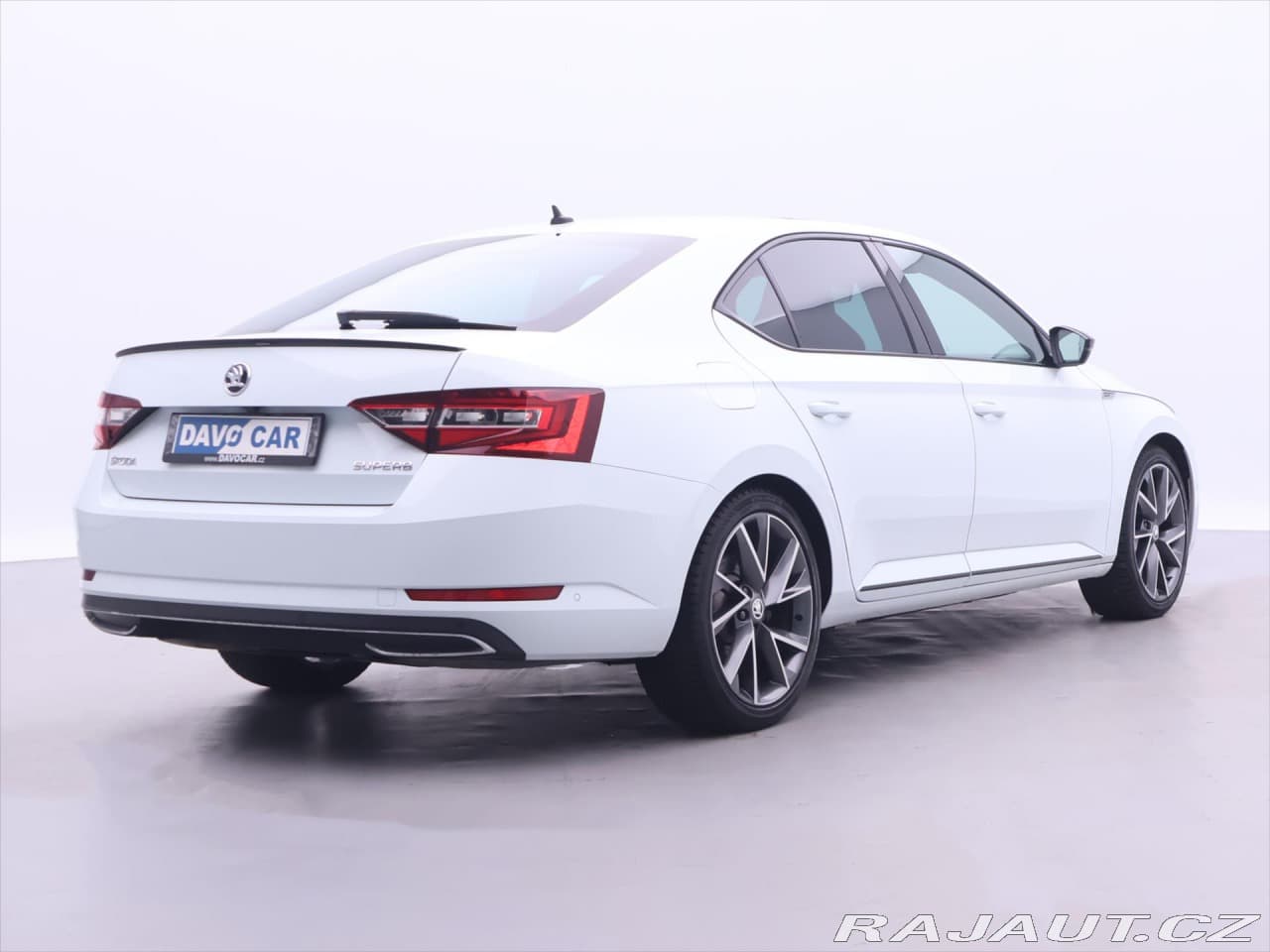 2017 Škoda Superb - 7
