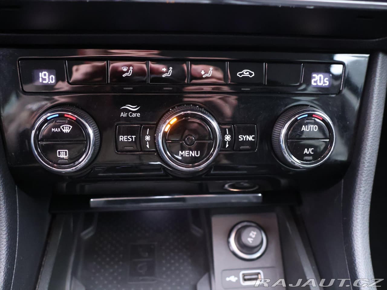 2019 Škoda Superb - 20