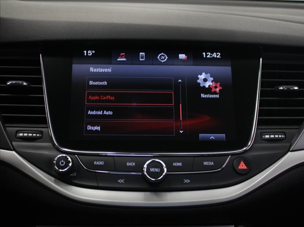 2018 Opel Astra - 11