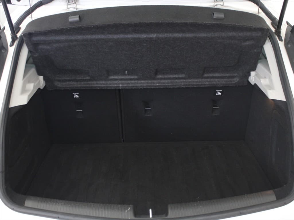 2018 Opel Astra - 18