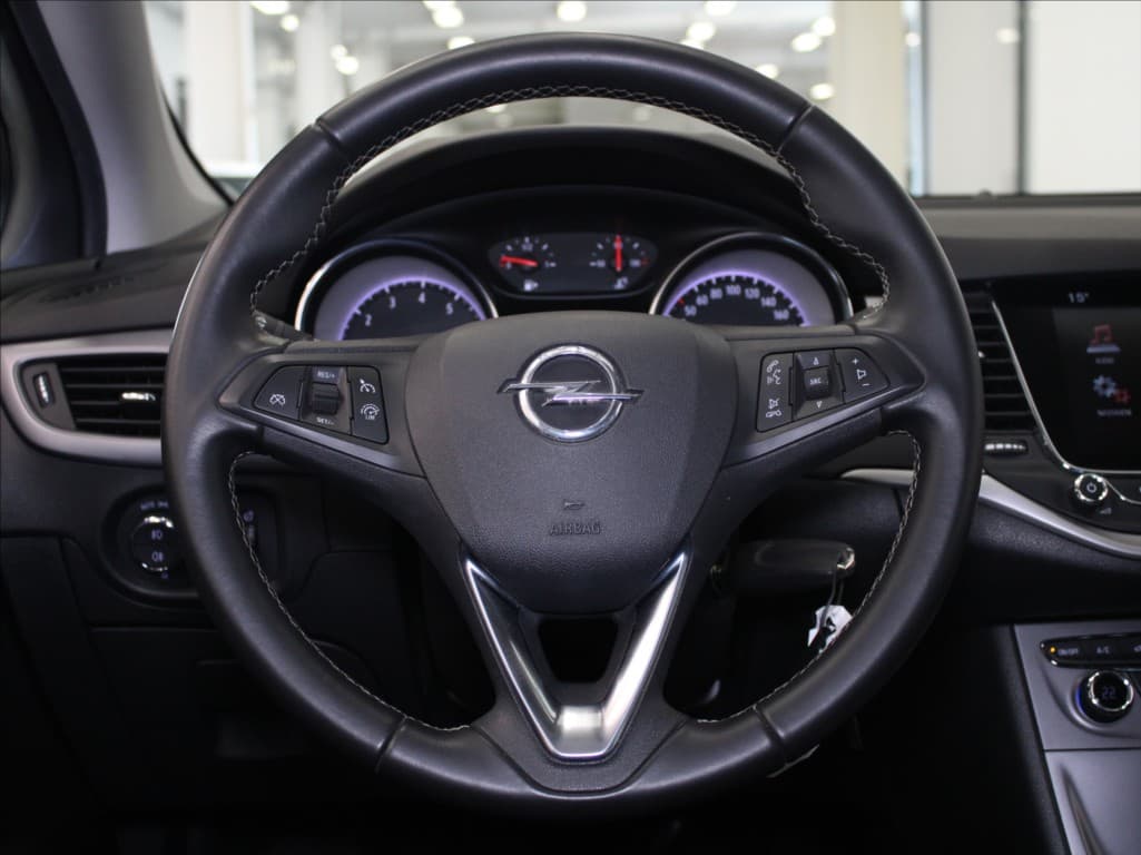 2018 Opel Astra - 9