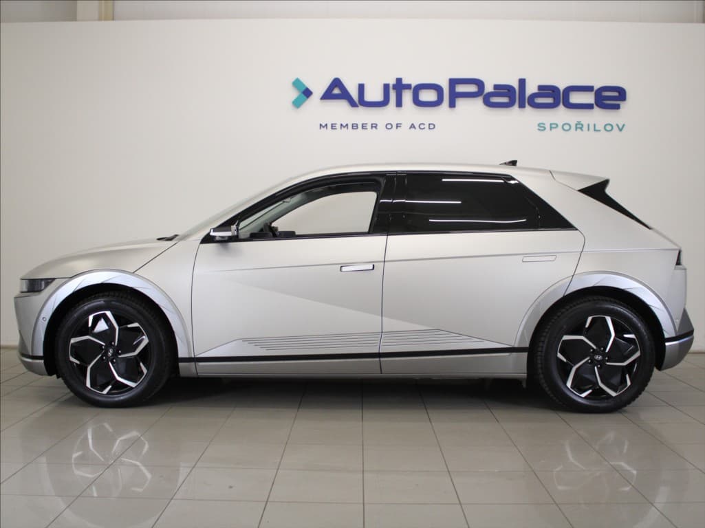 2024 Hyundai Ioniq 5 - 5