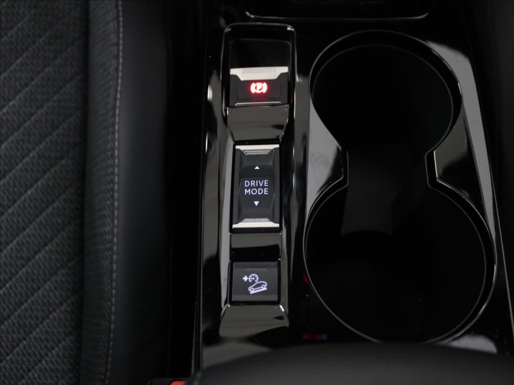 2024 Peugeot 2008 - 18