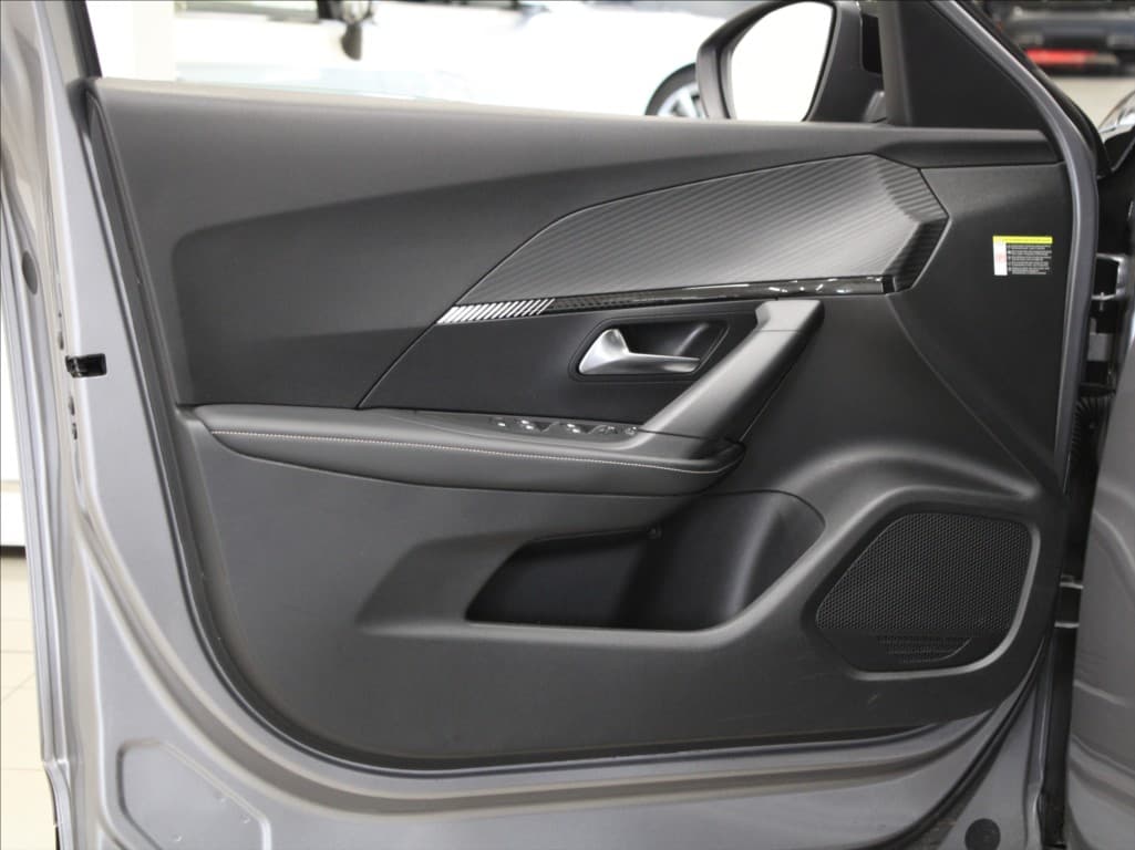 2024 Peugeot 2008 - 19