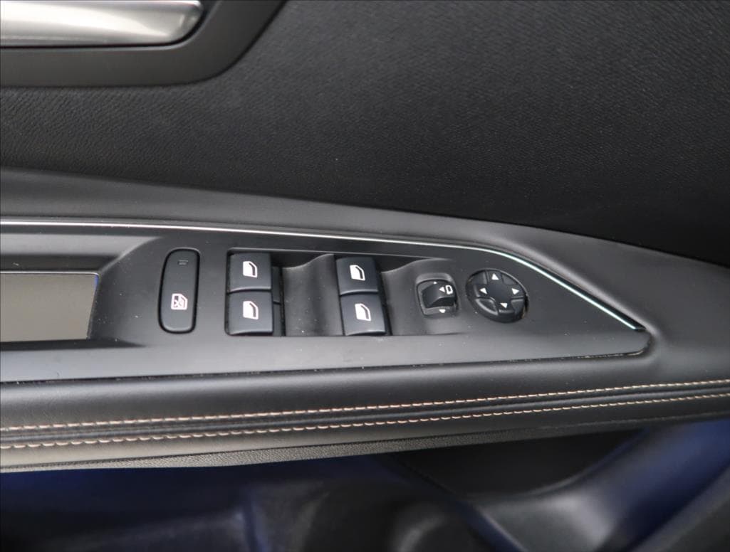 2018 Peugeot 5008 - 14