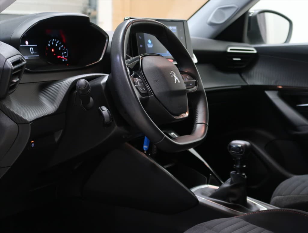 2022 Peugeot 2008 - 10