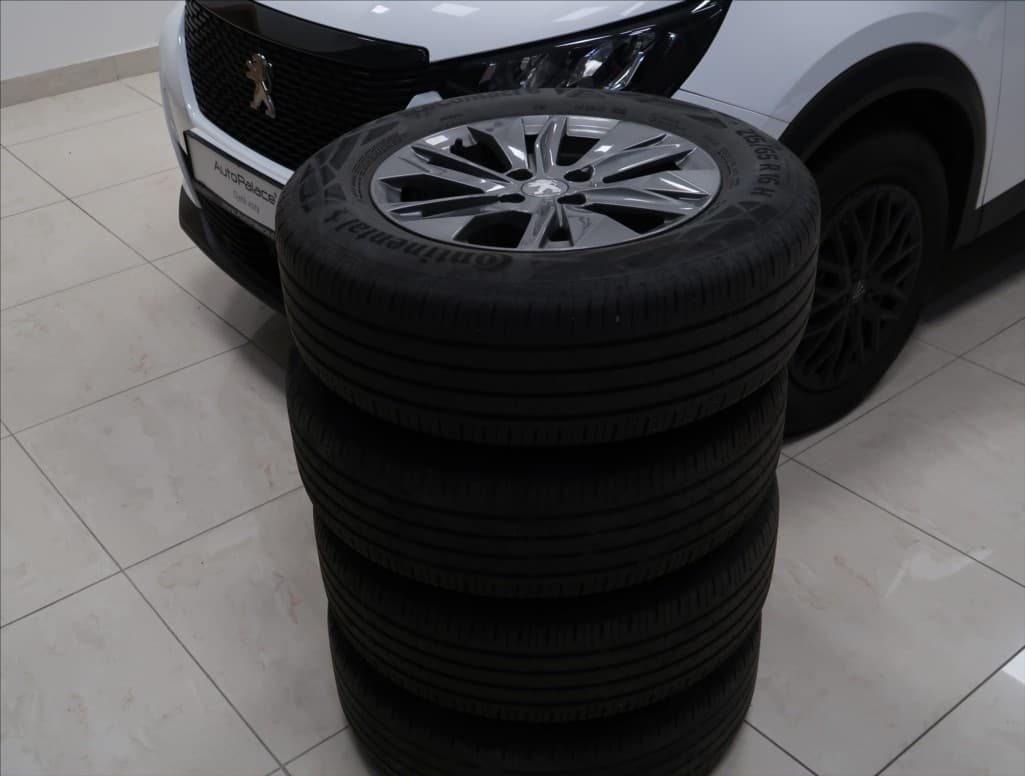 2022 Peugeot 2008 - 8