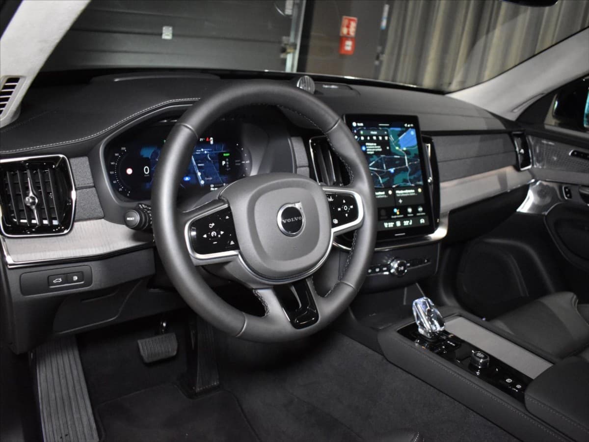 2025 Volvo Xc90 - 15