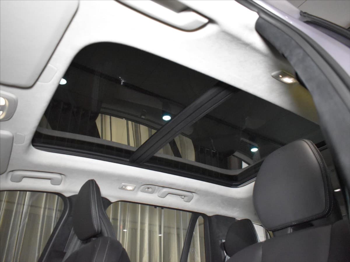 2025 Volvo Xc90 - 18