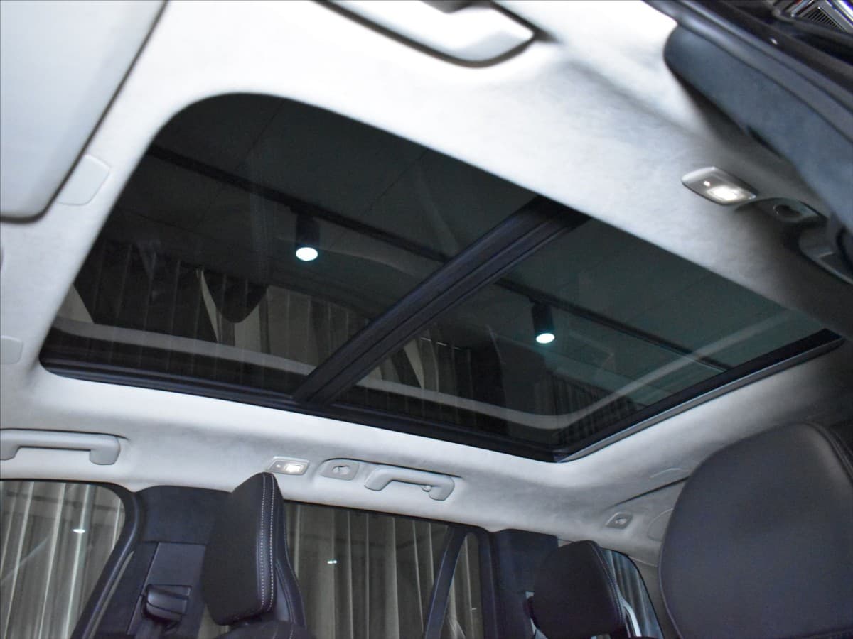 2025 Volvo Xc90 - 19