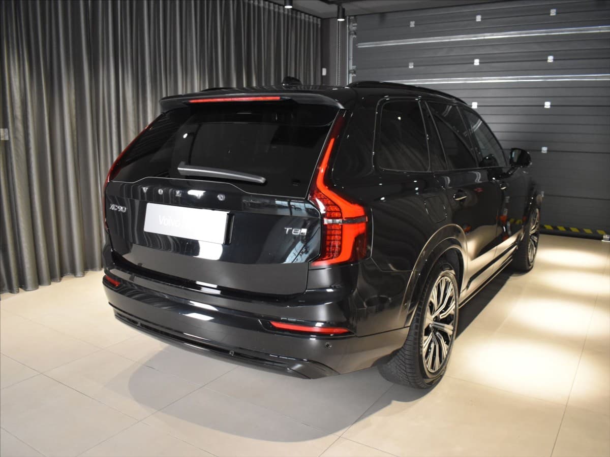2025 Volvo Xc90 - 5