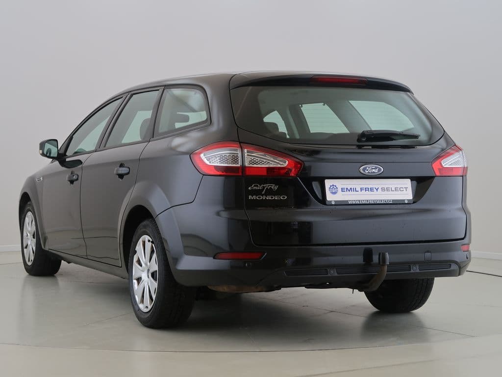 2013 Ford Mondeo - 8