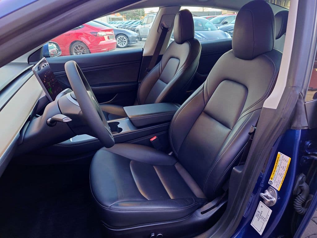 2021 Tesla Model 3 - 10