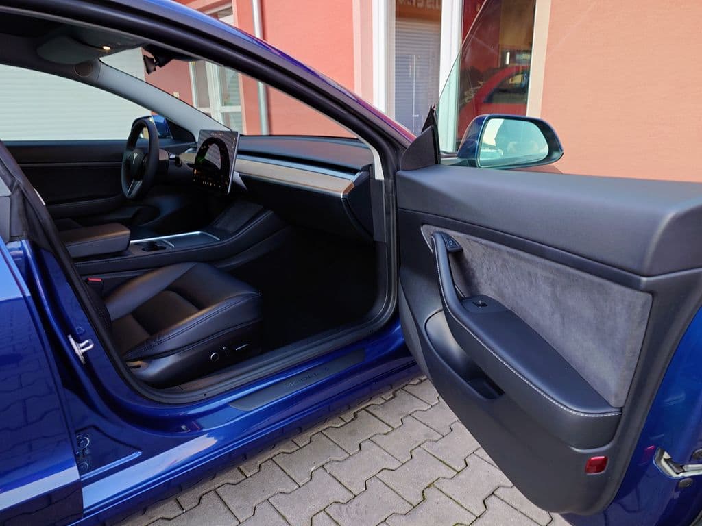 2021 Tesla Model 3 - 13