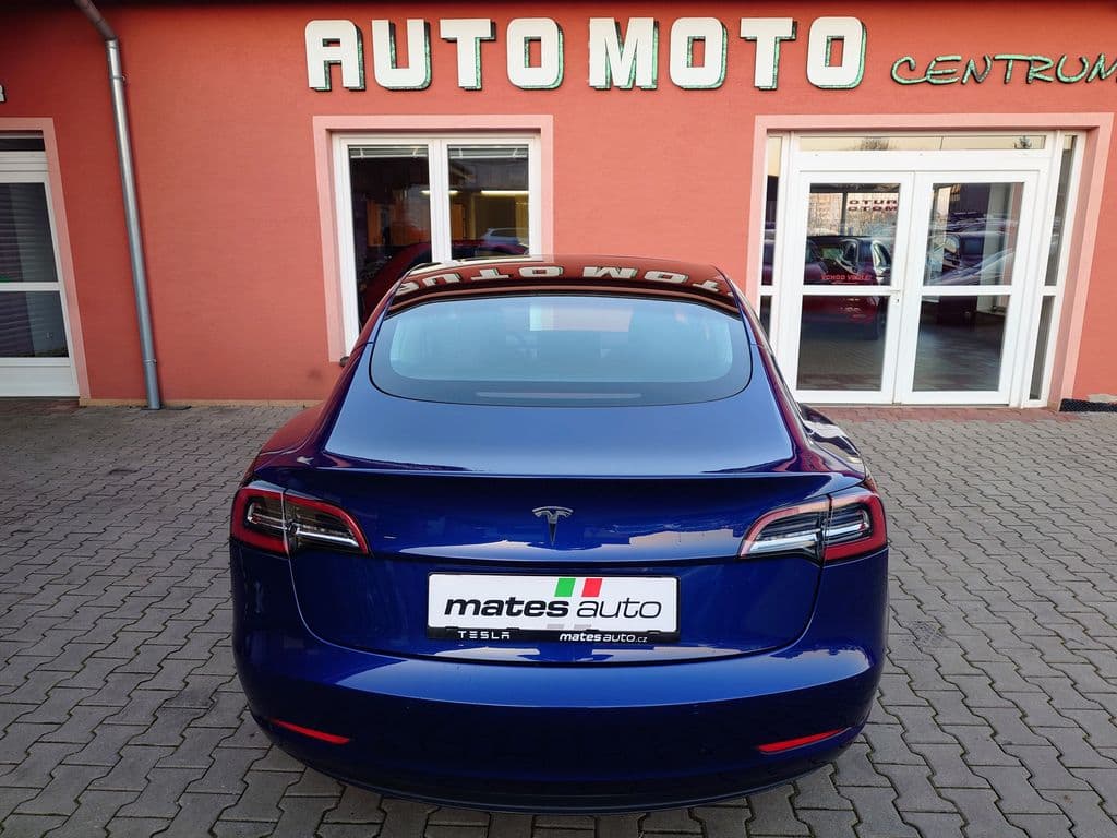 2021 Tesla Model 3 - 8