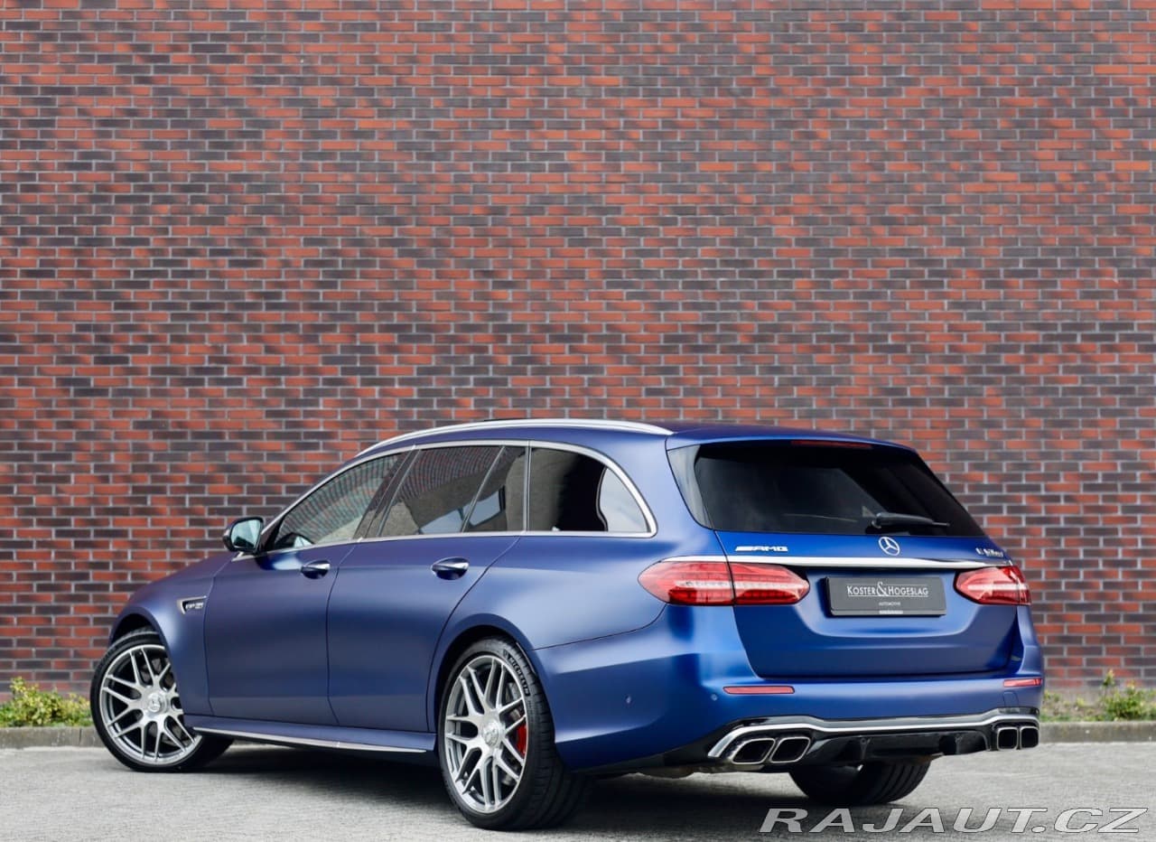 2020 Mercedes-Benz E-Class - 2