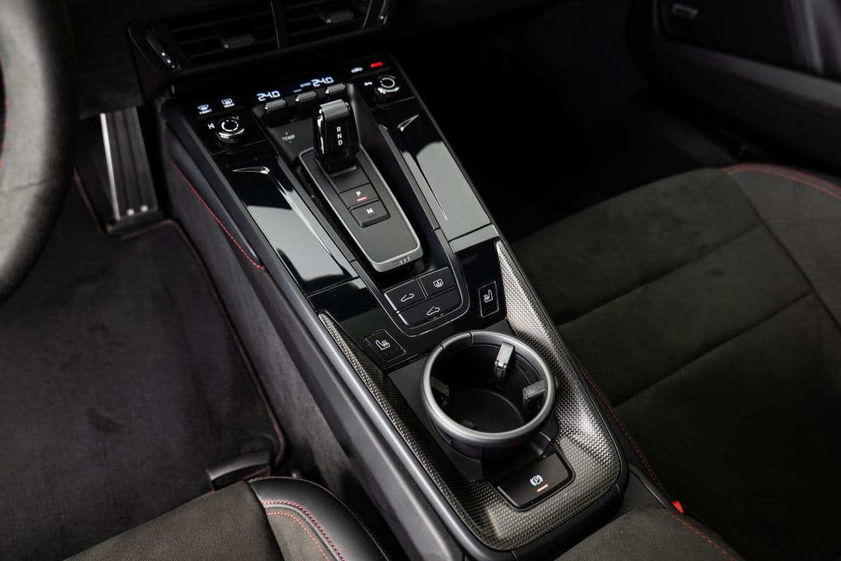 2025 Porsche 911 - 10