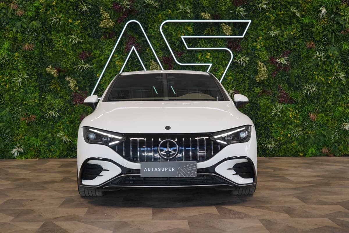 2022 Mercedes-Benz Eqe - 2