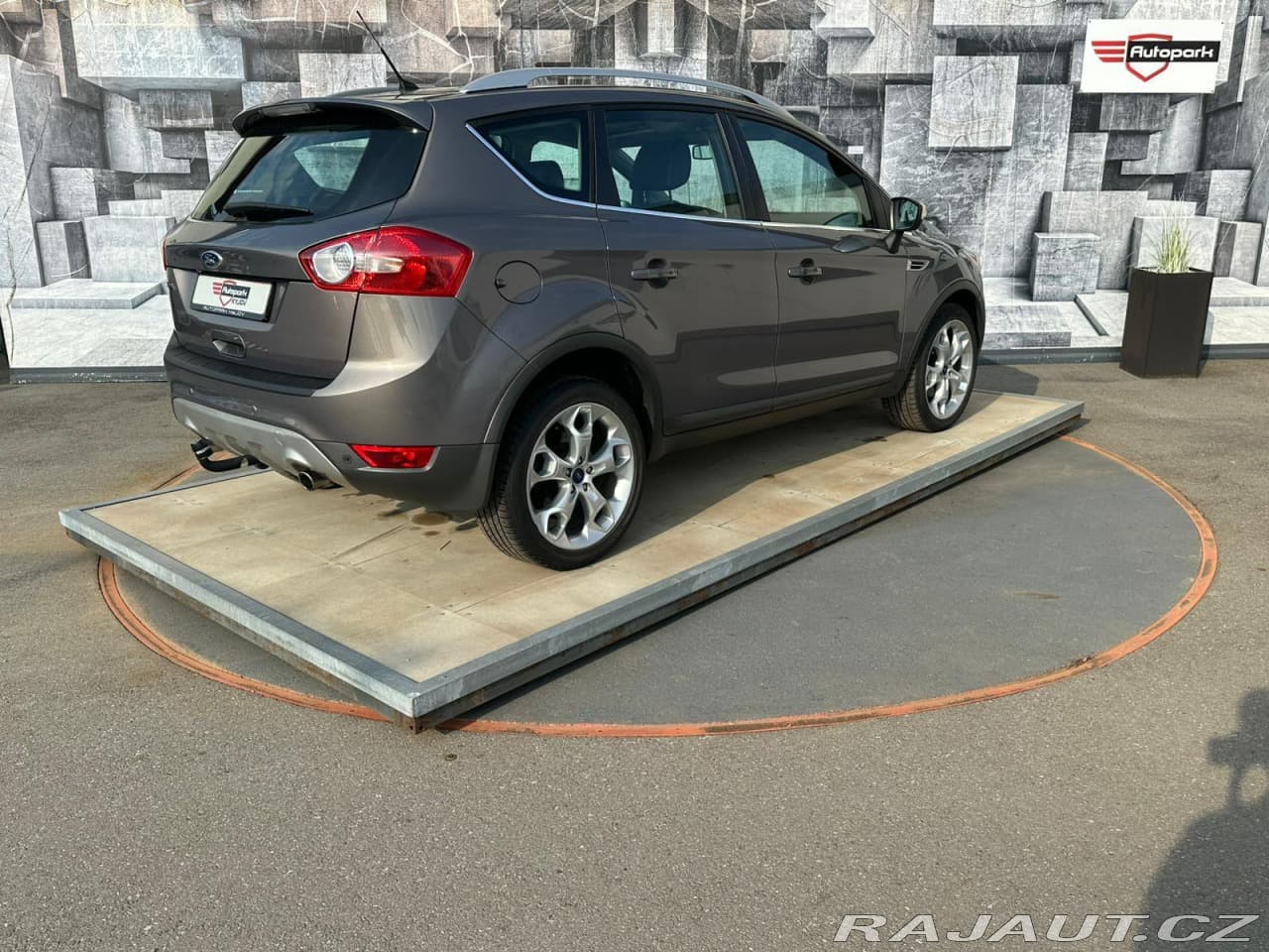 2012 Ford Kuga - 10