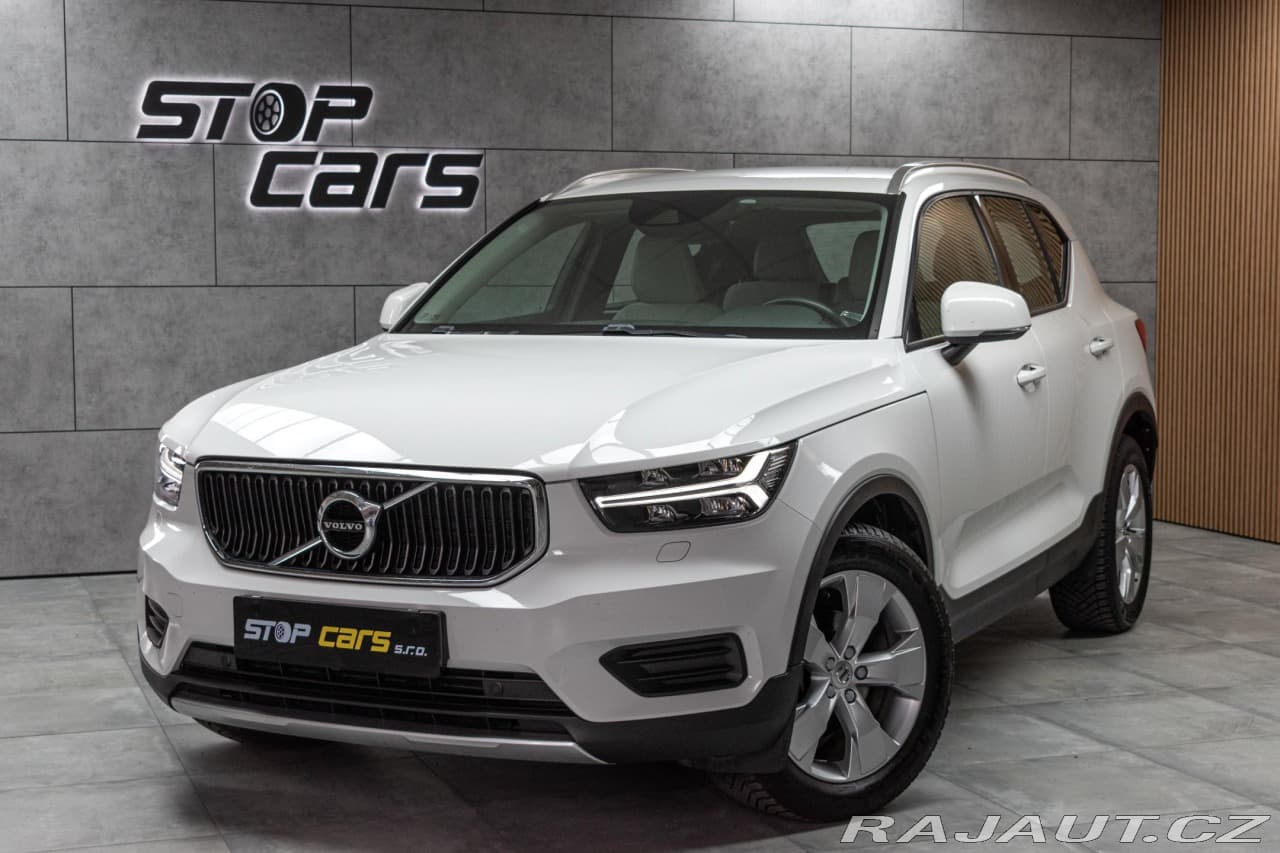 Volvo XC40 D3 MOMENTUM*TAŽNÉ*4xVÝHŘE