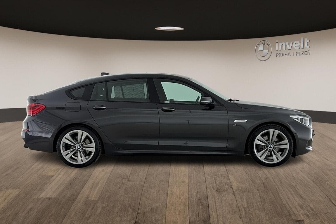 2015 BMW 5-Series - 2