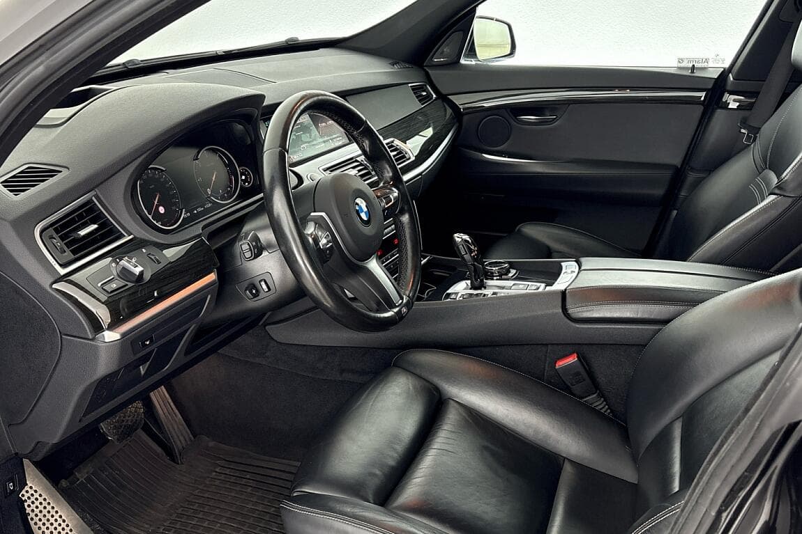 2015 BMW 5-Series - 6