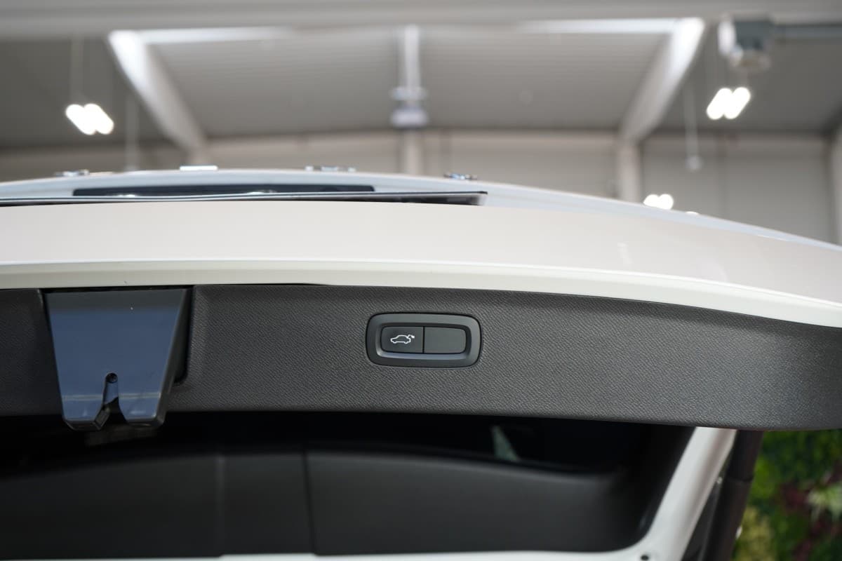 2019 Volvo Xc90 - 16