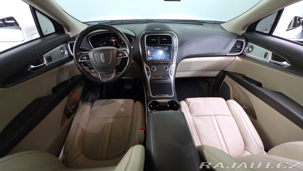 2020 Lincoln Ostatní - 7