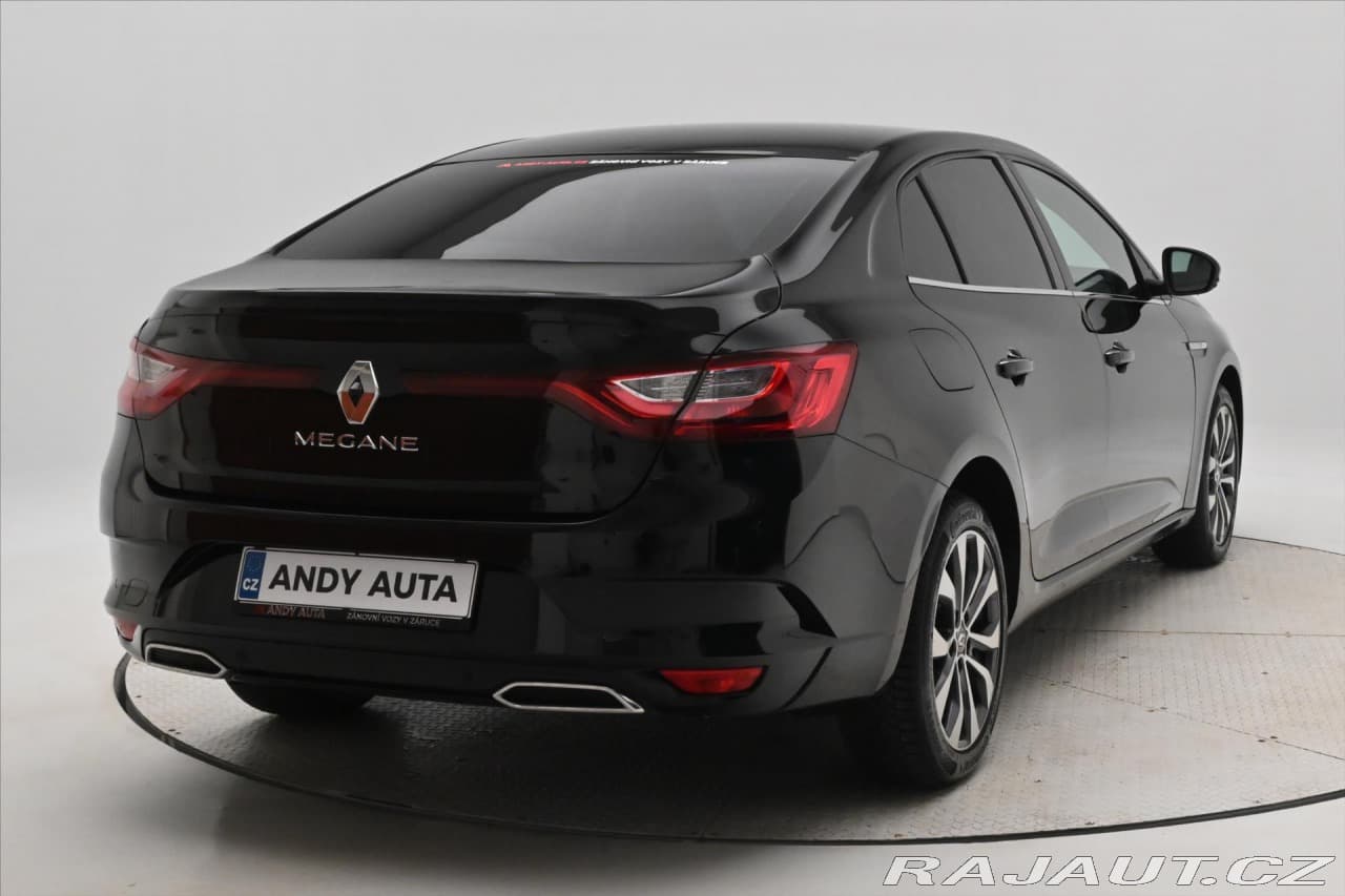 2022 Renault Megane - 5