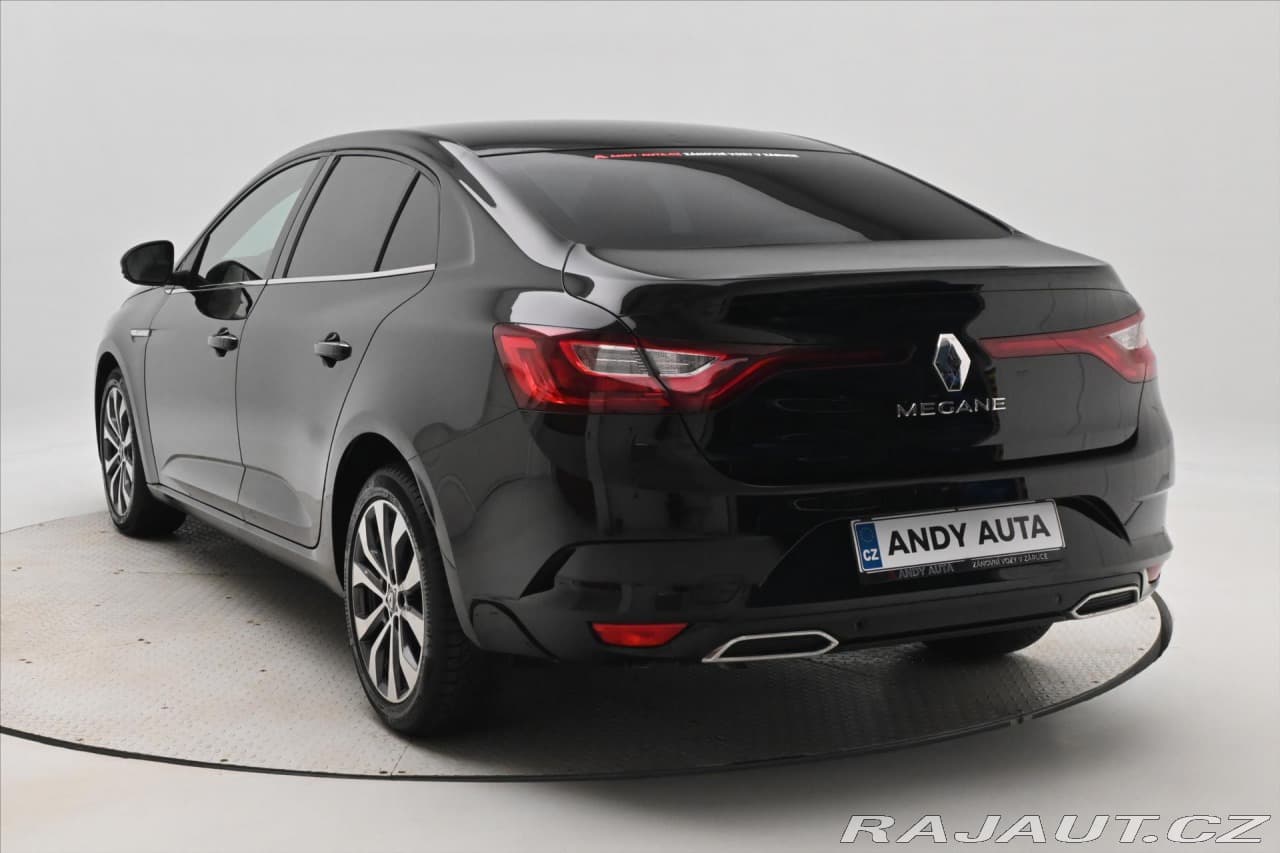 2022 Renault Megane - 7
