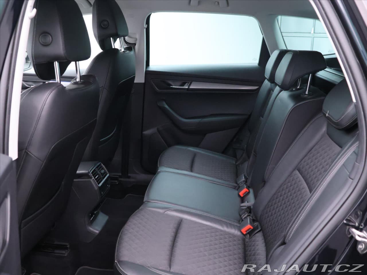 2020 Škoda Karoq - 14