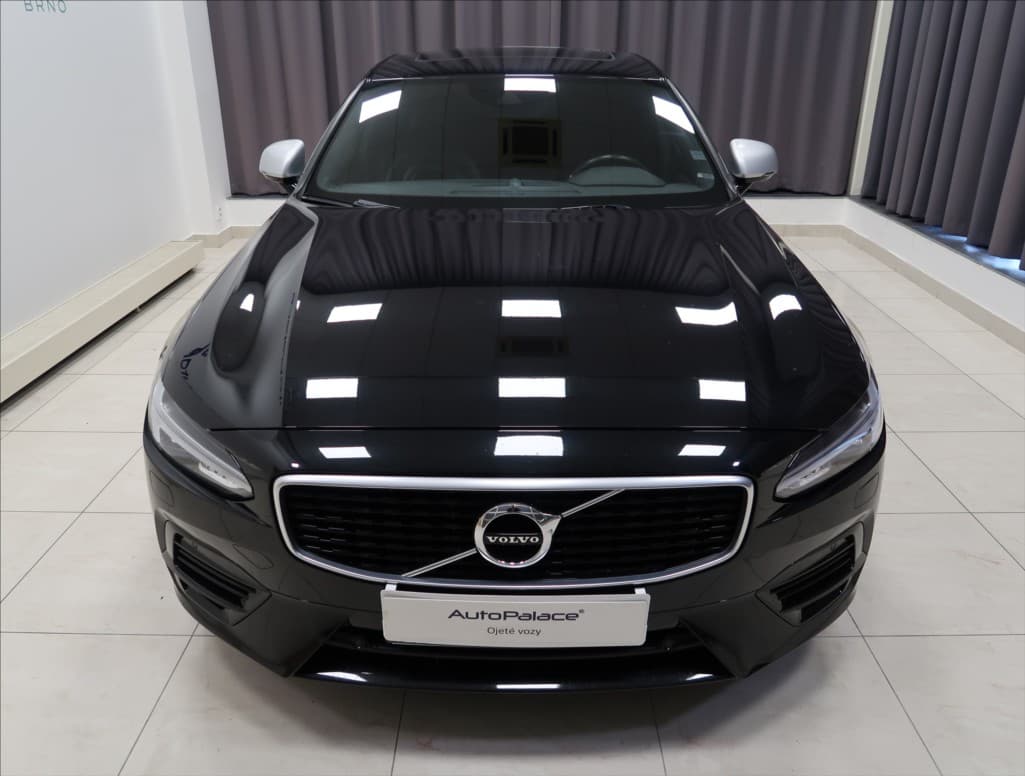 2018 Volvo S90 - 3