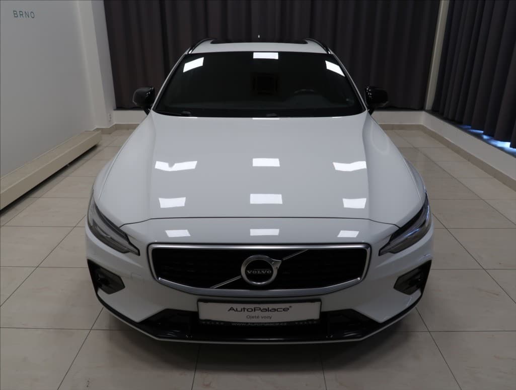 2020 Volvo V60 - 3