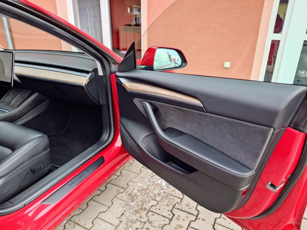 2021 Tesla Model 3 - 14