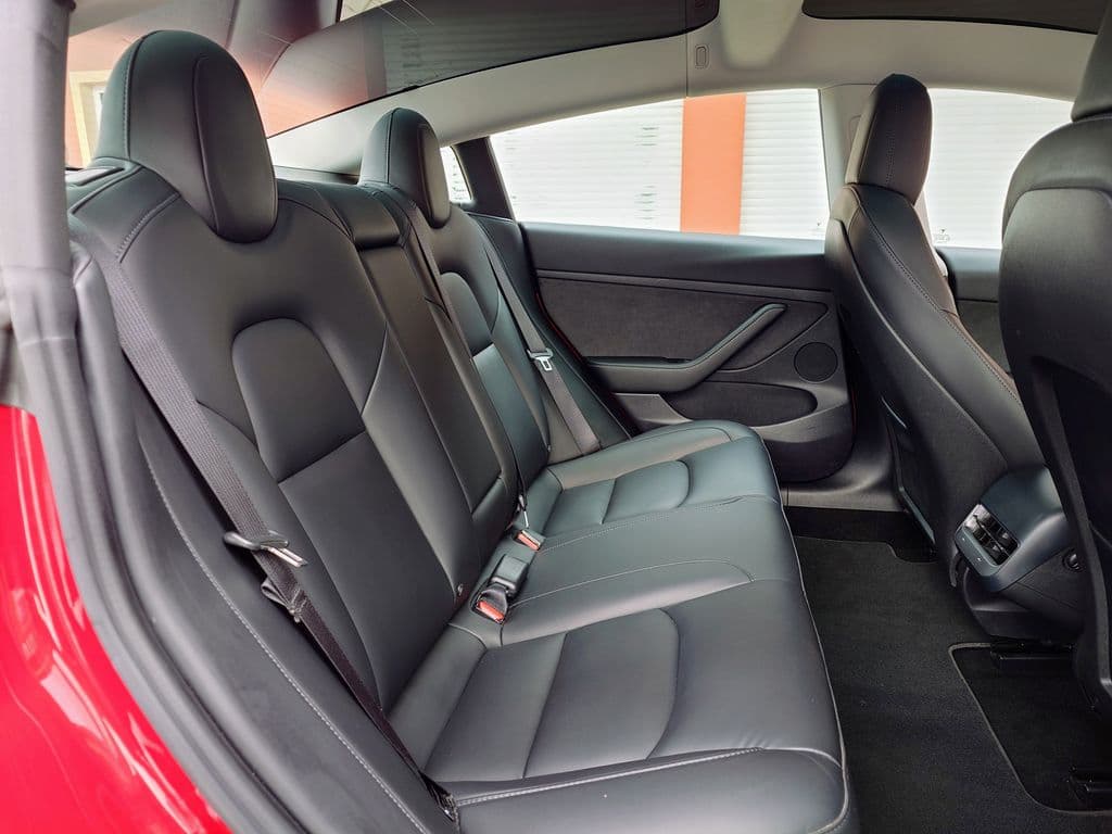 2021 Tesla Model 3 - 17