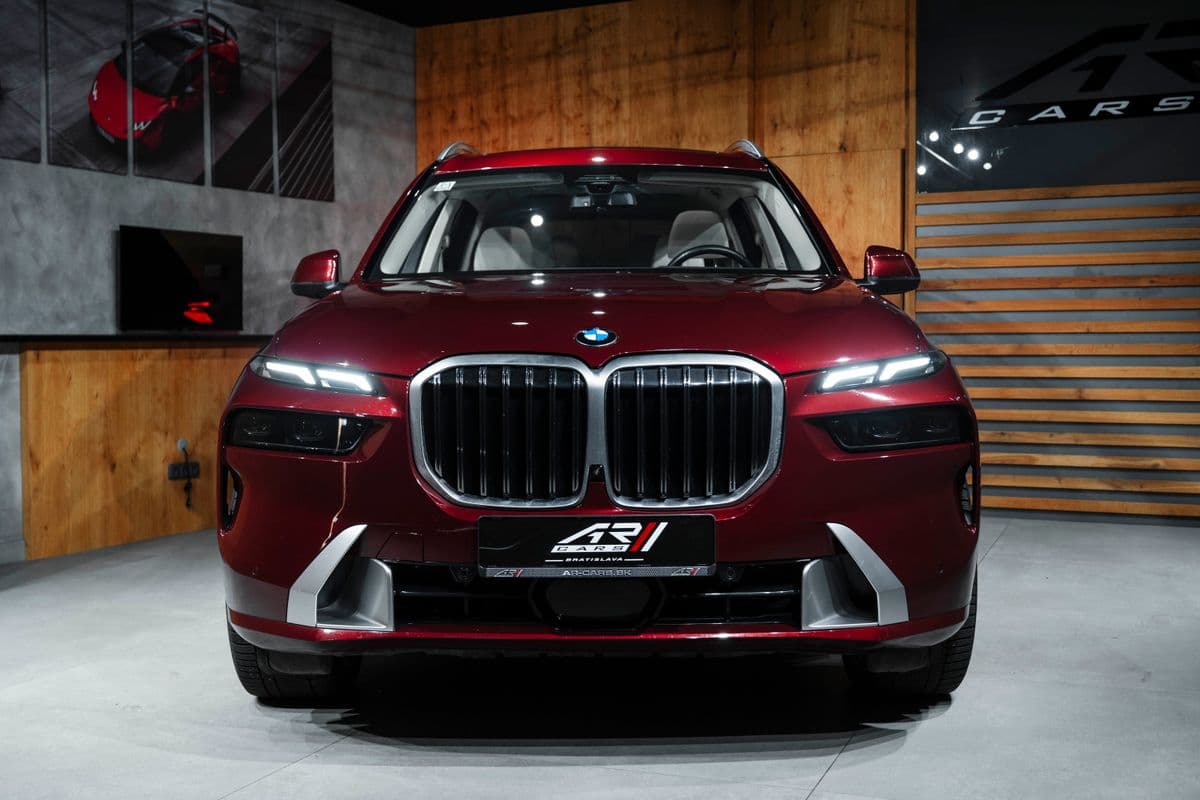 2023 BMW X7 - 4