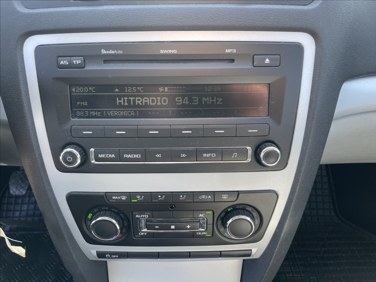 2011 Škoda Octavia - 16