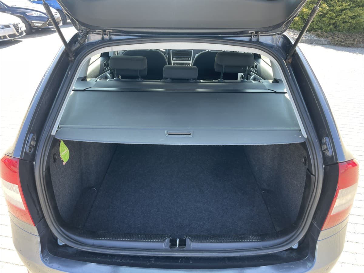 2011 Škoda Octavia - 9