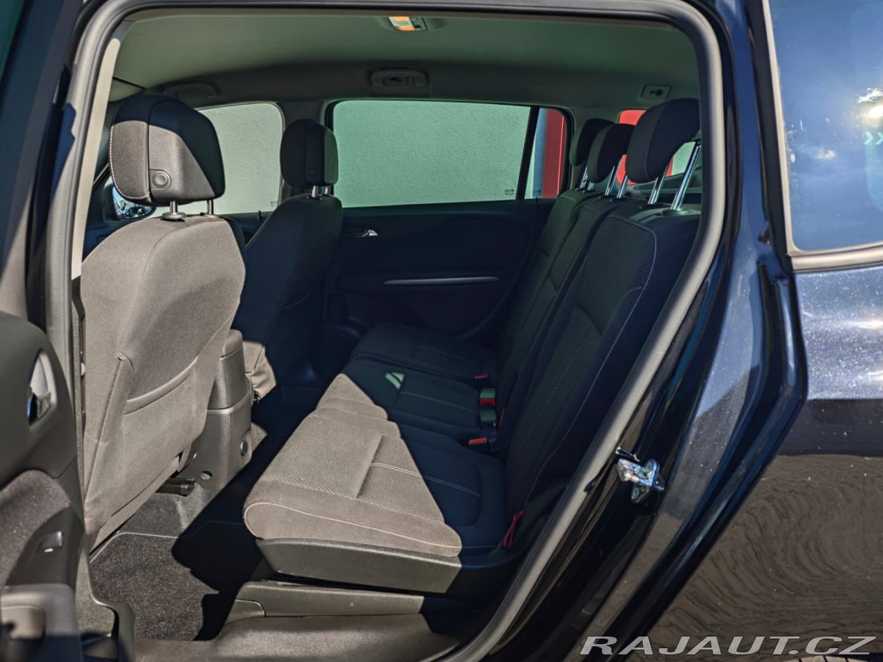 2016 Opel Zafira - 14