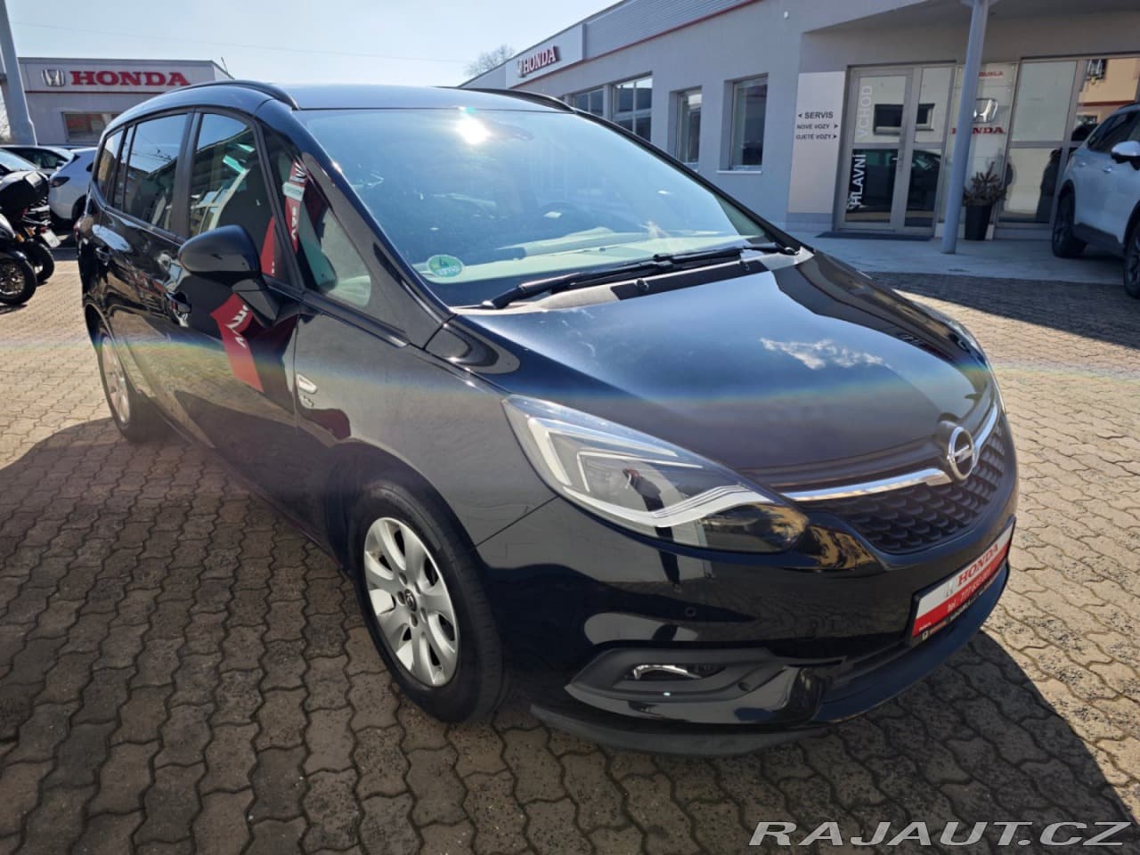 2016 Opel Zafira - 2
