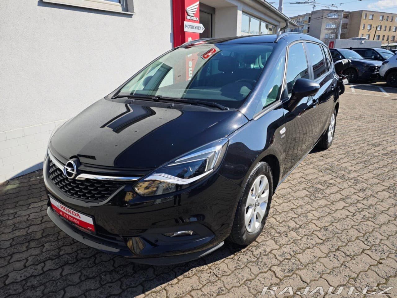 2016 Opel Zafira - 3