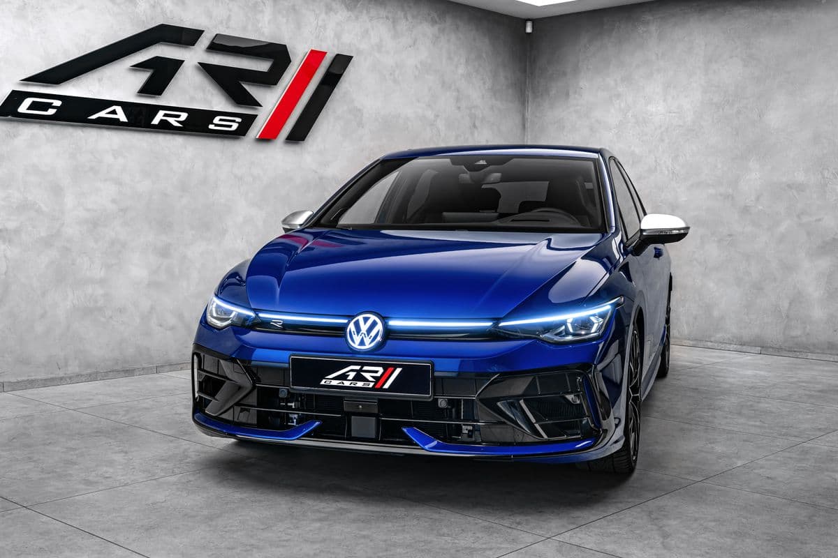 2024 Volkswagen Golf - 3