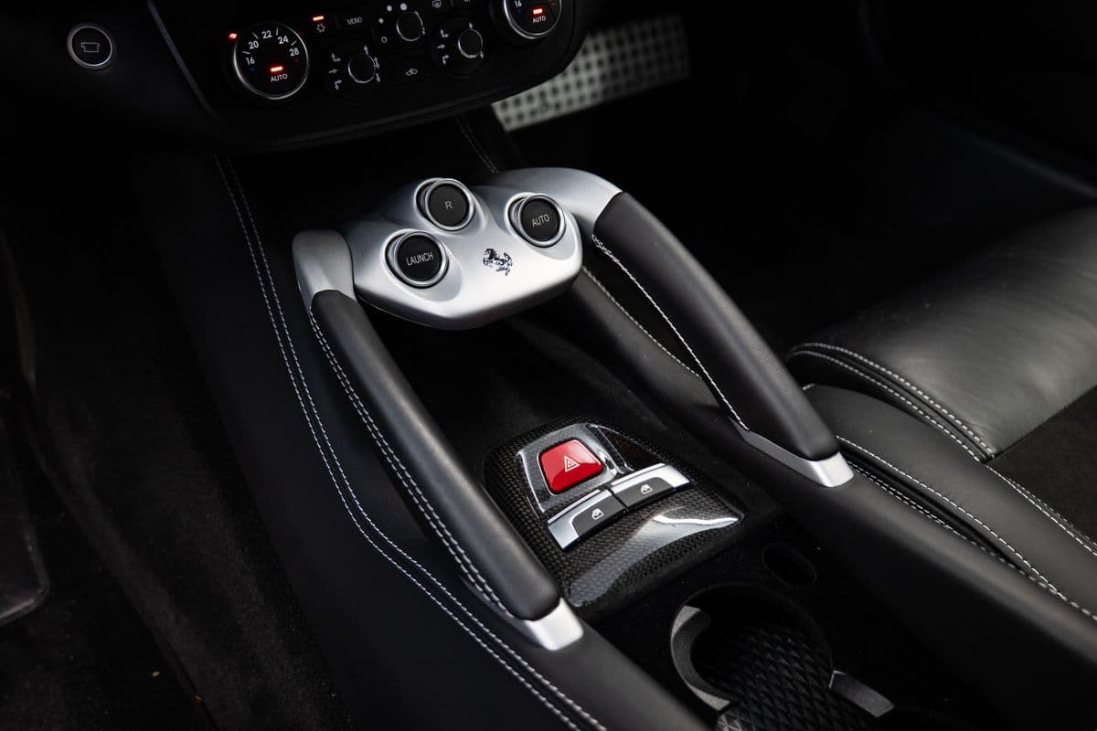 2012 Ferrari Ff - 12