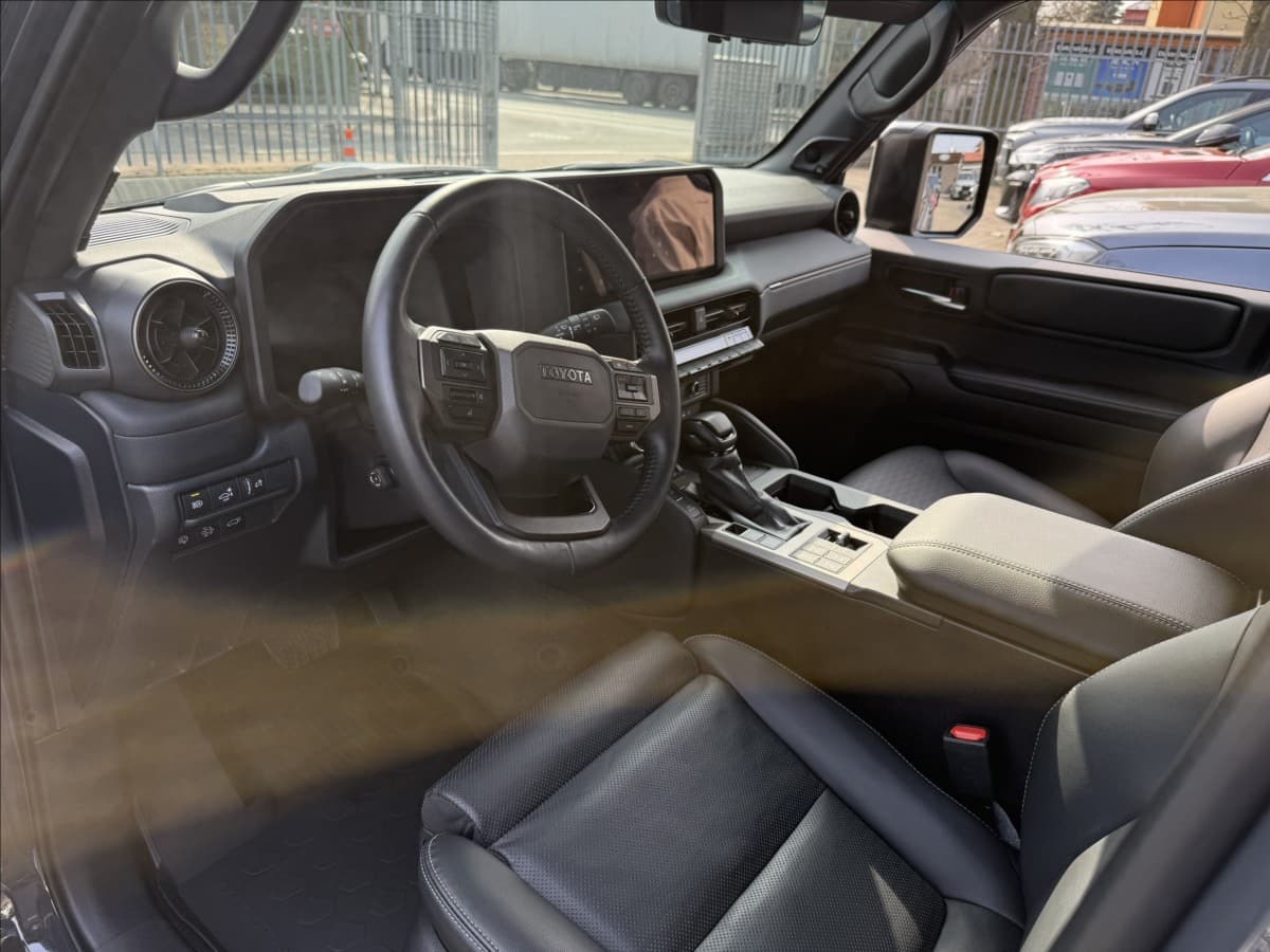 2024 Toyota Land Cruiser - 14